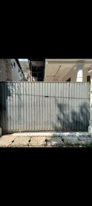 Amano Gate
