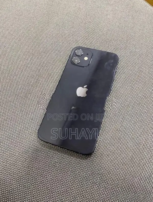 Apple iPhone 12 128GB (Used)