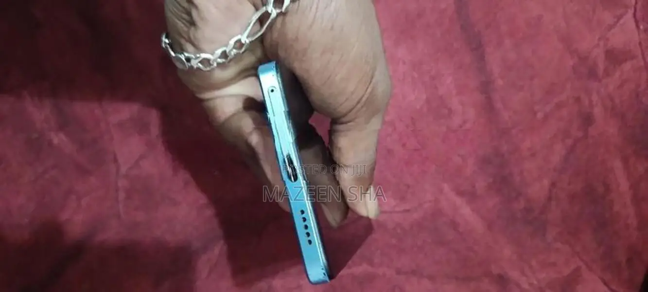 Xiaomi Redmi 12 (Used)