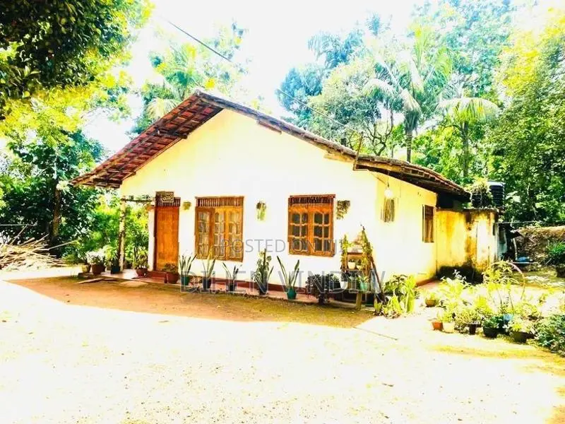 නිවස සමග මුලු ඉඩම විකිනීමට වලස්ගල