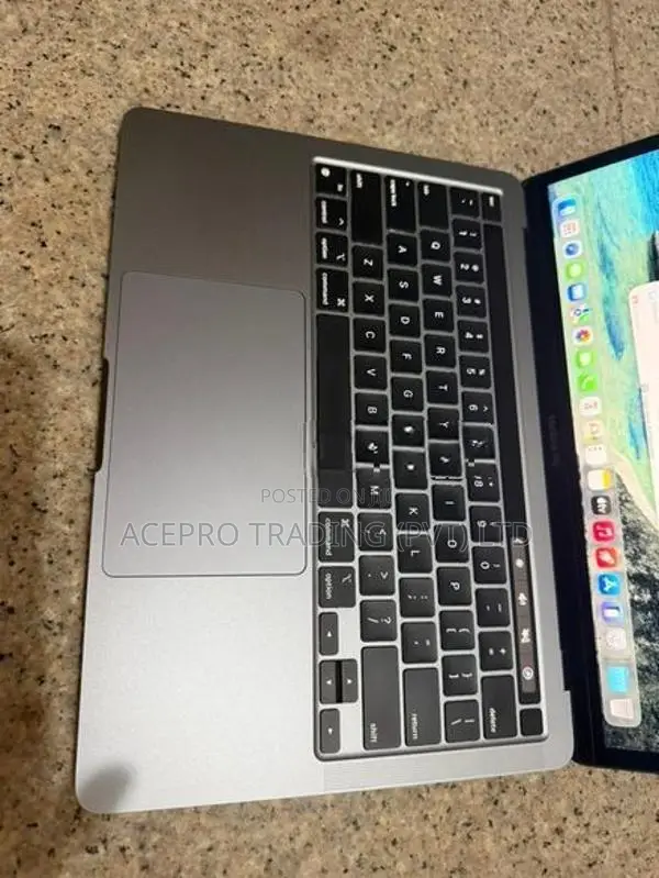 Apple MacBook Pro M1 16GB 1TB SSD Touchbar 2020