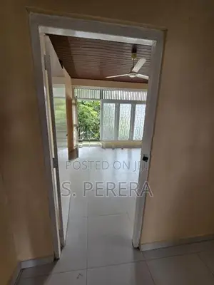 6‑bedroom Multi‑unit House for Sale in Prime Mount Lavinia Location