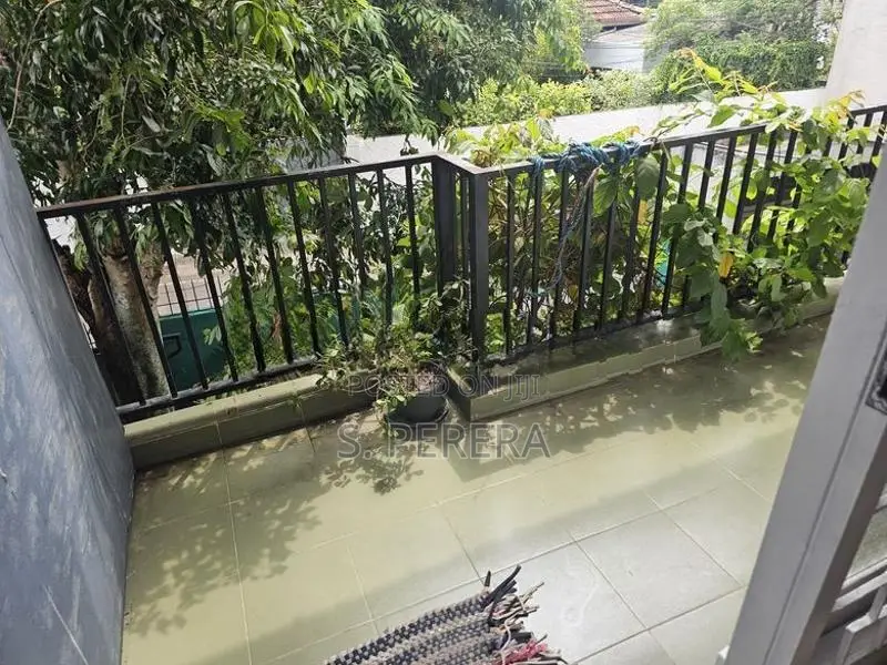 6‑bedroom Multi‑unit House for Sale in Prime Mount Lavinia Location