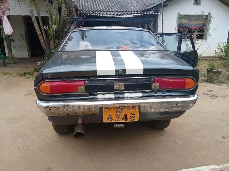 Nissan Sunny B211 1987