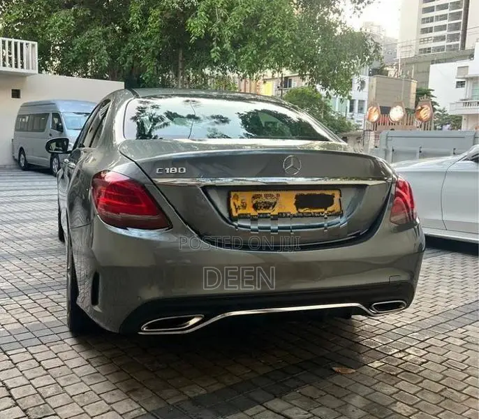 Mercedes Benz C180 AMG Line 2019
