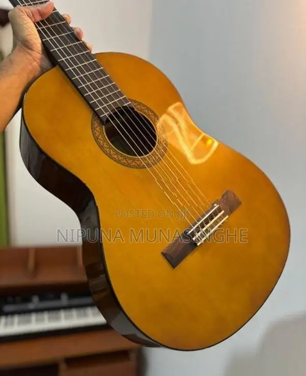 Yamaha C40 Classical Guitar