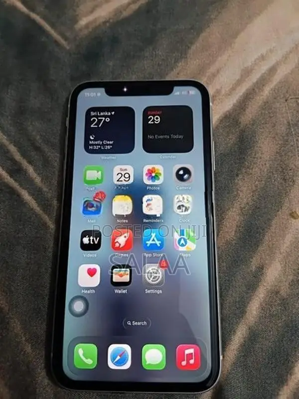 Apple iPhone 11 (Used)