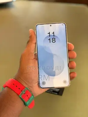Samsung Galaxy S25 (Used)