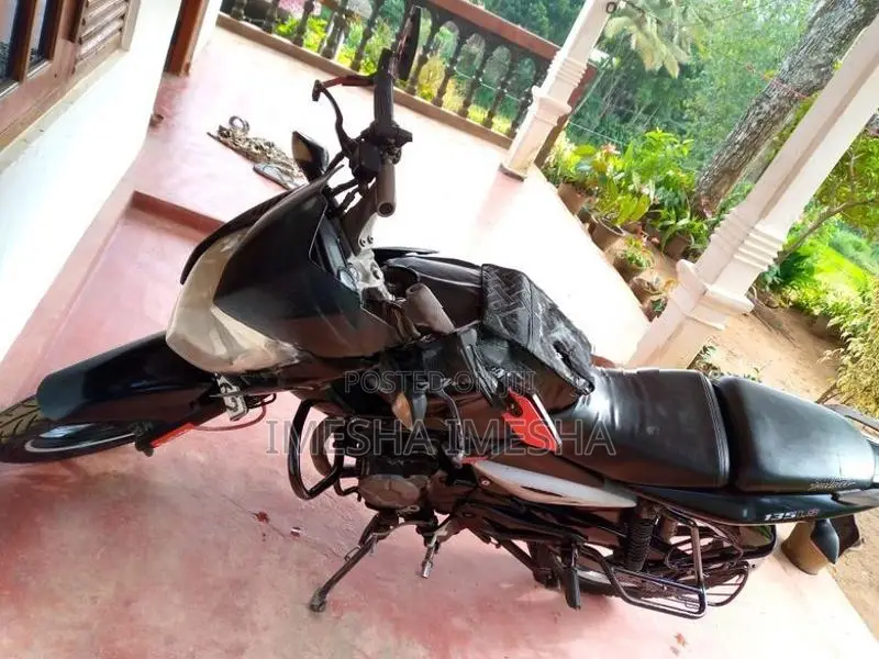 Bajaj Pulsar 135 2011
