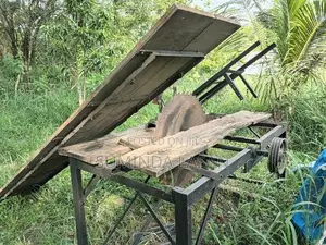 Mobile Wood Chipper