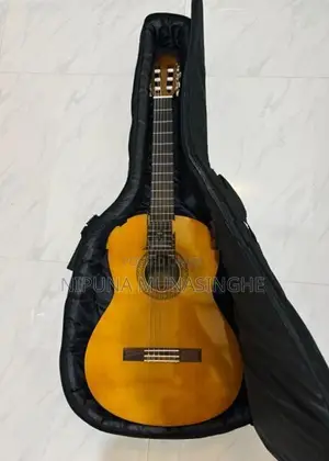 Yamaha C40 Classical Guitar