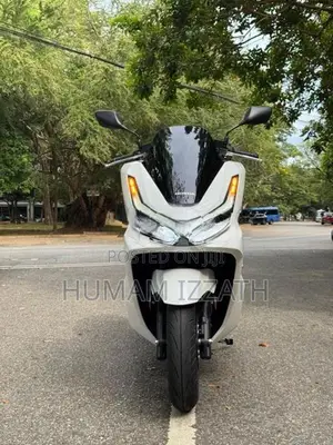 Honda PCX160 2025