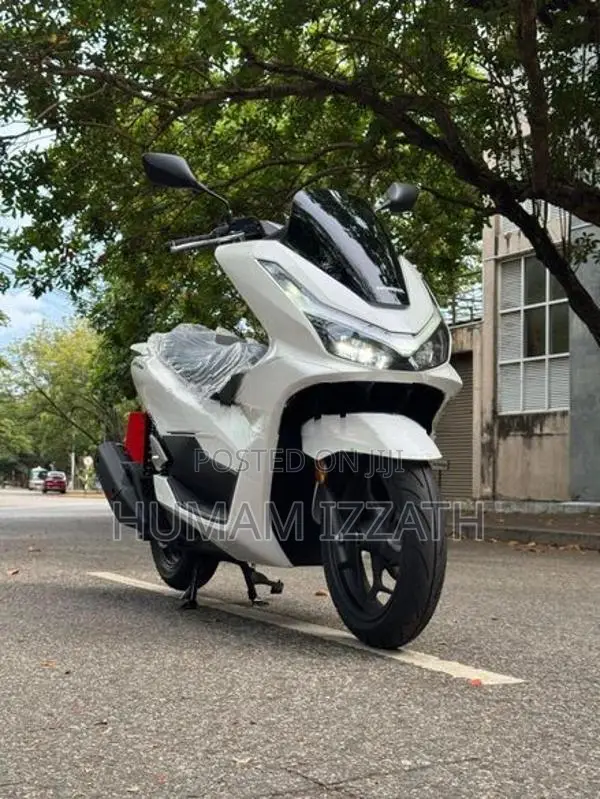 Honda PCX160 2025