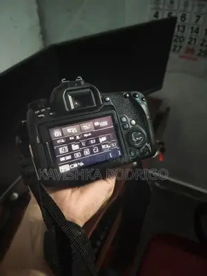 77D Camera