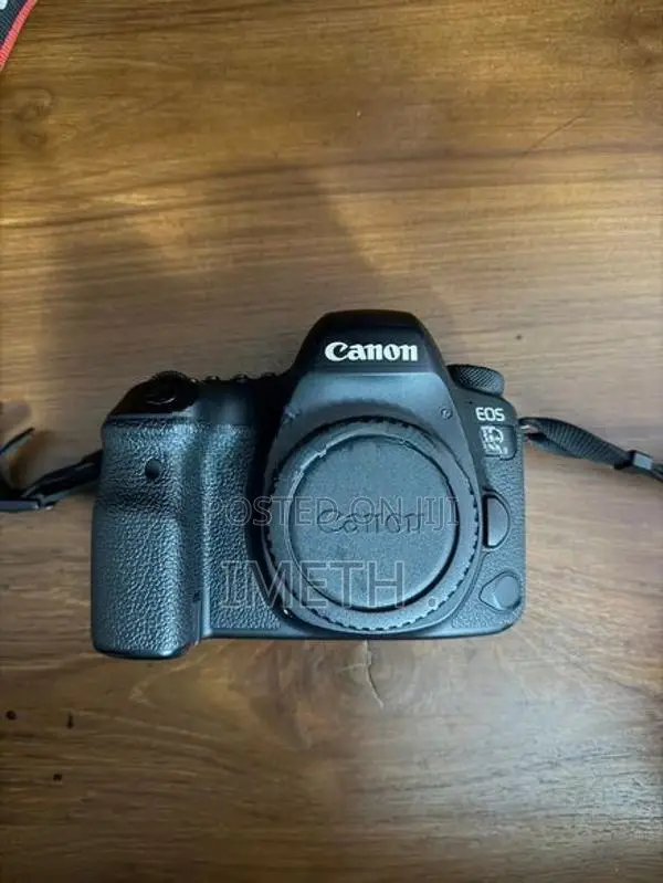 Canon 6D Mark II Camera