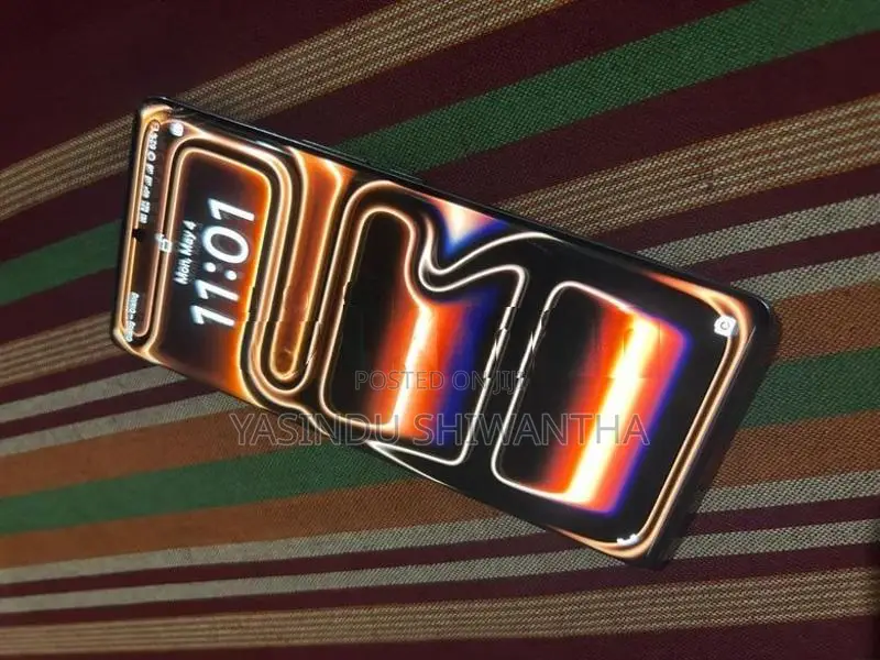 Vivo V27 8+8GB / 128GB (Used)