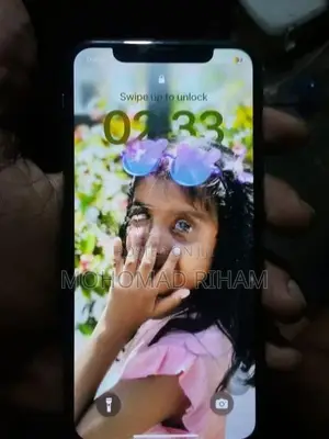 Apple iPhone XS (Used)
