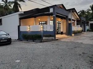 අලුතෙන්ම ඉදිකල සුඛෝපභෝගී තනිමහල් නිවසක් කොට්ටාව අදිවේගී පිවිසුම(ikee33