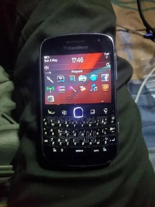 BlackBerry Bold 4 (Used)