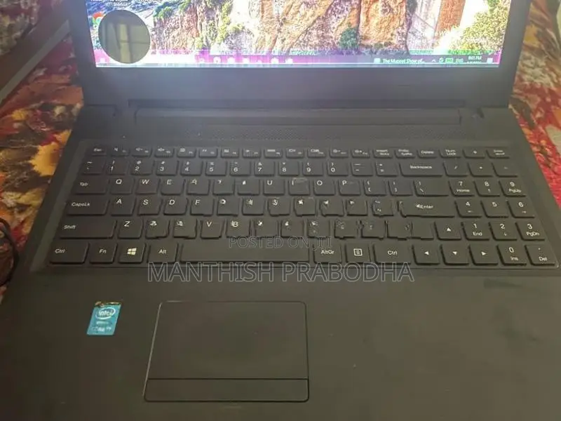 Lenovo i3 Laptop