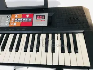 Yamaha PSR F 50 Keyboard