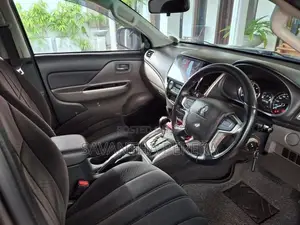 Mitsubishi L200 2019