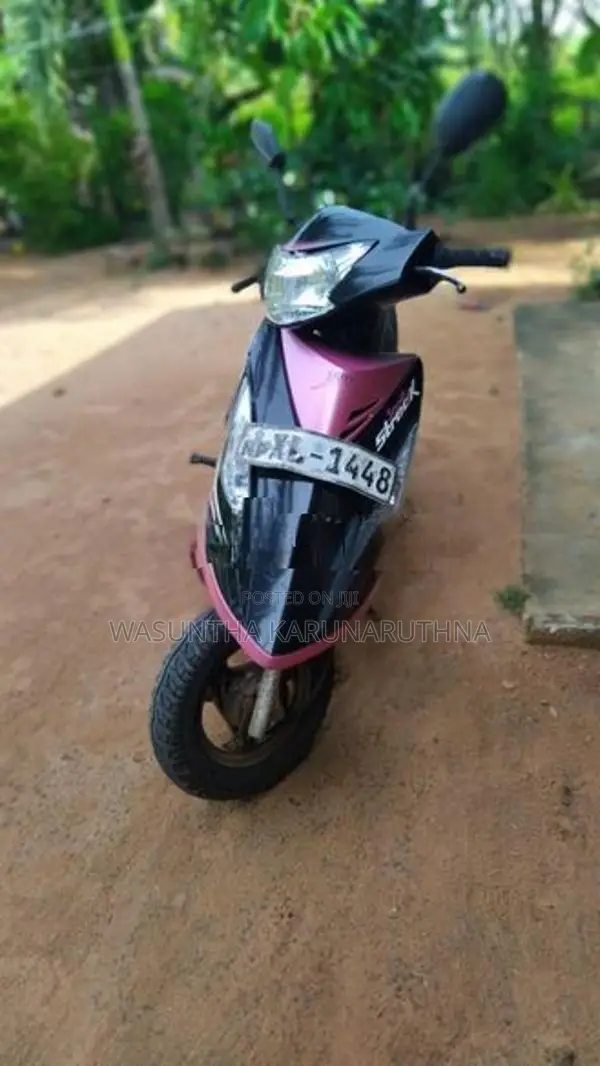 TVS Streak 2011