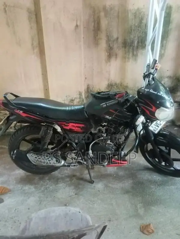 Bajaj Discover 2010