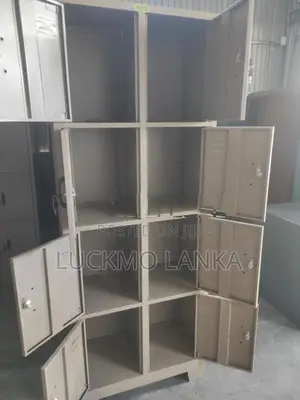New Steel Unit 8 Locker Set (Xx5)