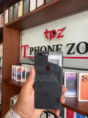 Apple iPhone 8 Plus (Used)