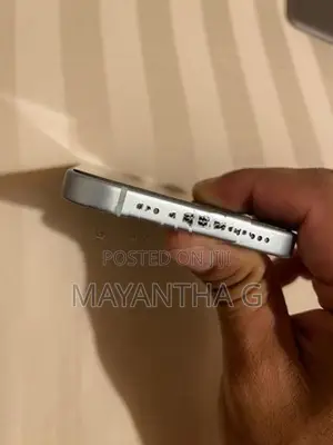 Apple iPhone 15 (Used)