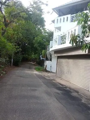 Upper floor for rent colombo 7