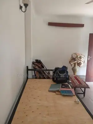 Upper floor for rent colombo 7