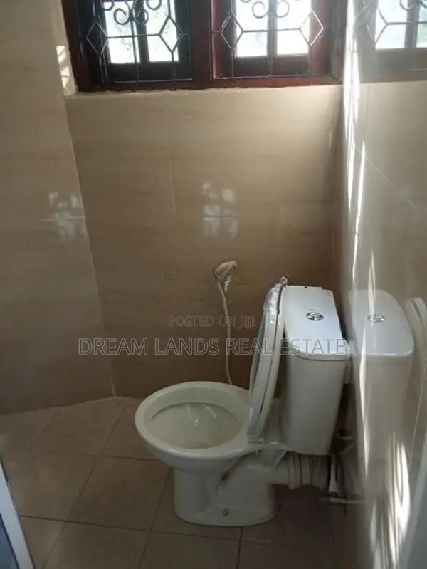 Upper floor for rent colombo 7