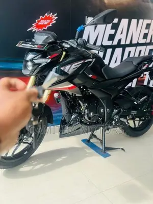 Bajaj Pulsar N160 premium 2026