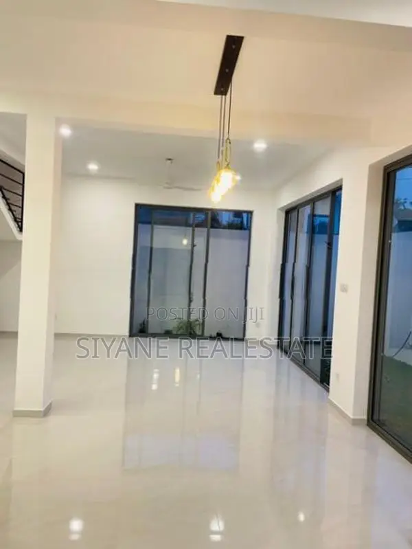 Brand New House For Sale Polgasovita