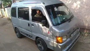 Subaru GD TV1 2000