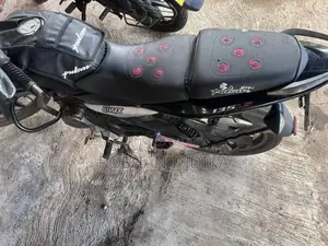 Bajaj Pulsar 135 2011