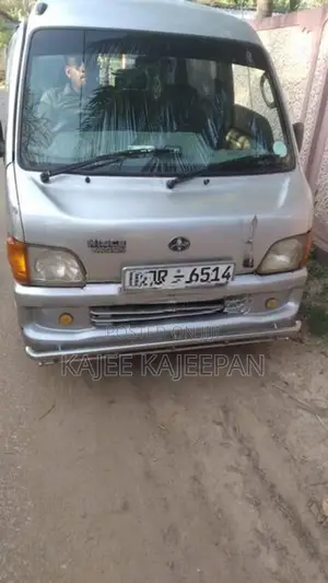 Subaru GD TV1 2000