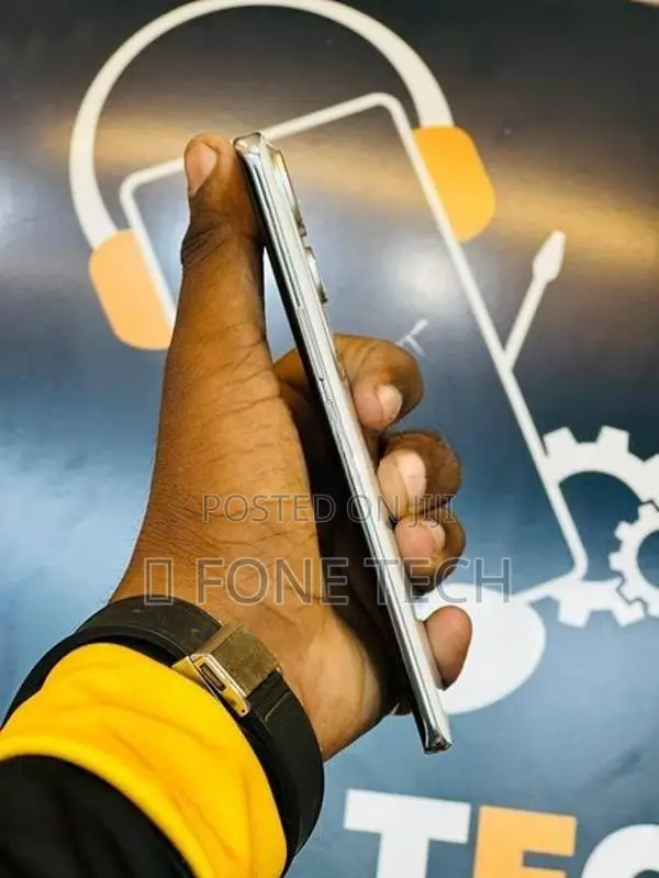 Vivo Y400 Pro 5G 256GB (Used)