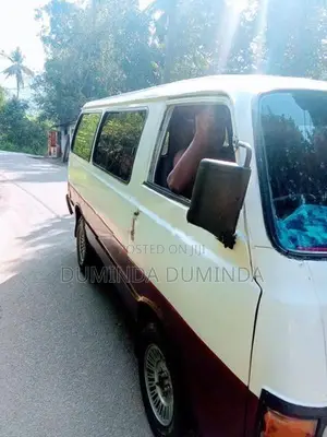 Toyota Hiace 1982