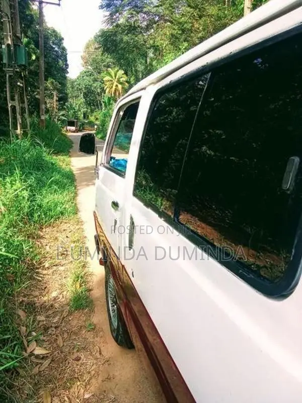 Toyota Hiace 1982