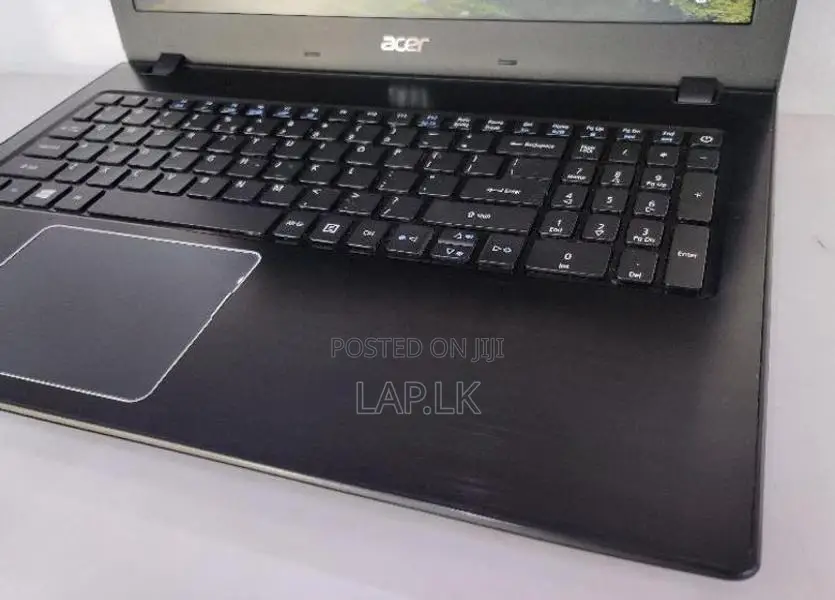 Acer Aspire E5-576 Core i3 7130U–7th GEN 4GB RAM 128GB SSD