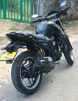 Yamaha FZS V1 2011