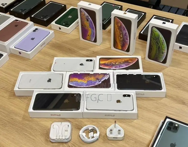 Apple iPhone XS 256GB (Used)
