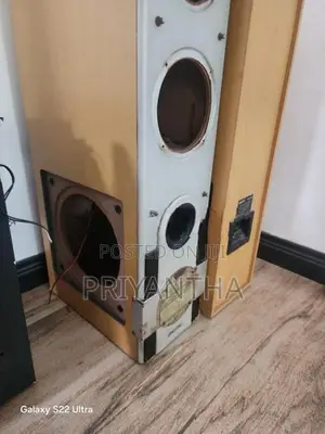 MT Speaker Box