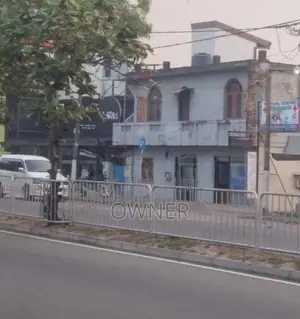 Commercial Building for Sale in New Galle Road Moratuwa