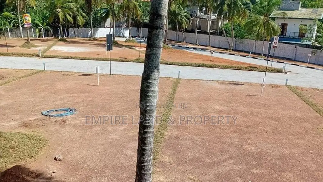 Luxury Residential Land for Sale in Kandana Gated community