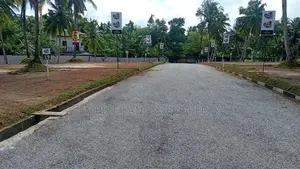 Land for Sale in Kandana Limit Walking Distance to Main Bus route