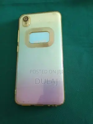 Vivo Y1s 32GB (Used)
